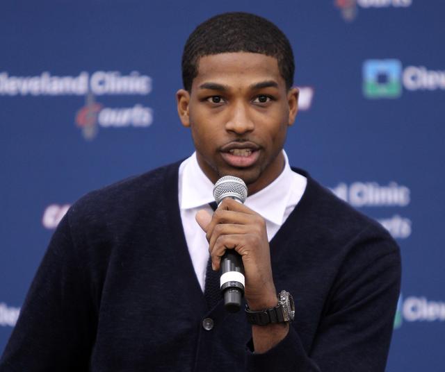 周定洋赛后采访中谈到续约时声音哽咽：我将球队视作我的生命（周定洋赛后谈续约时哽咽：我把球队当作生命）