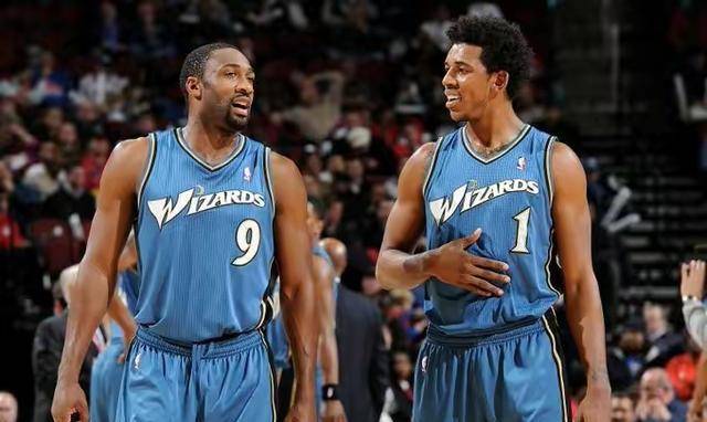 客场对贝蒂斯上半场就上演帽子戏法，费兰是西甲历史第一人（费兰客战贝蒂斯上半场戴帽，成西甲史上首人）